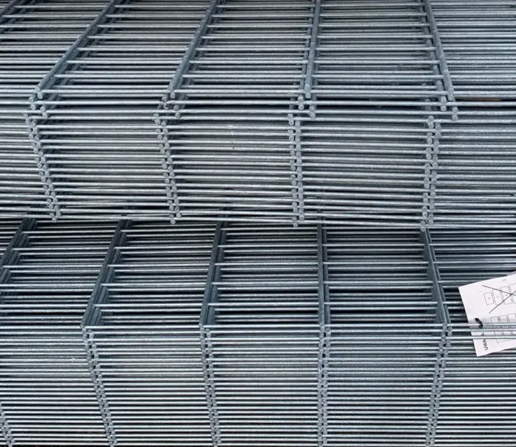 Doppelstabmatten mit Pfosten von Stahl-und Metallbau Dasbach GmbH